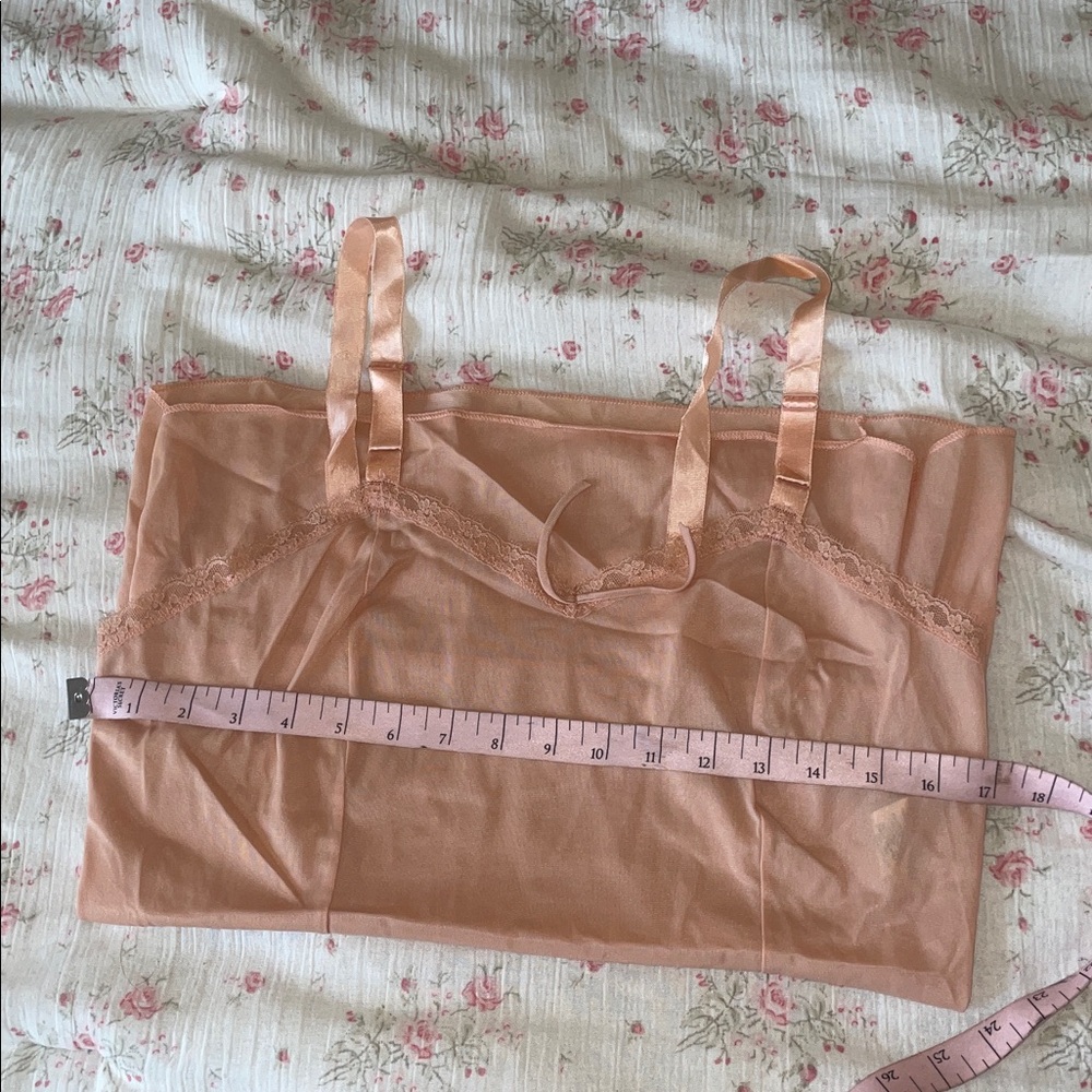 VINTAGE SLIP TOP - Picture 2 of 3